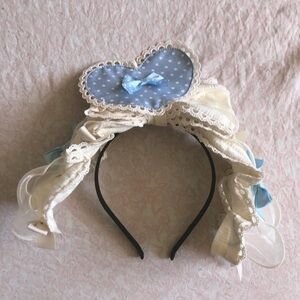 NWOT Lolita KC Cream & Blue Heart Ribbon